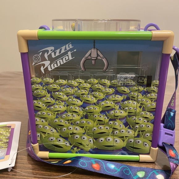 New with tags Disney Tokyo Japan Pixar Toy Story Popcorn Bucket Maze Game - Picture 5 of 5